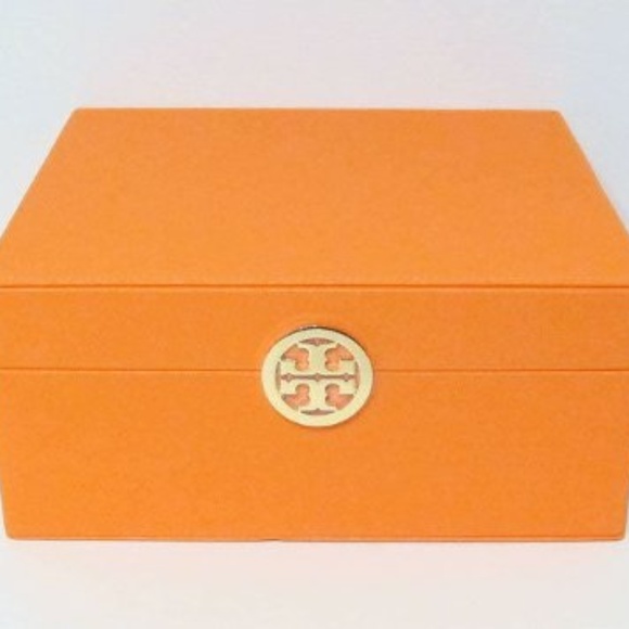 Tory Burch Jewelry - TORY BURCH JEWELRY / ACCESSORY / STORAGE BOX